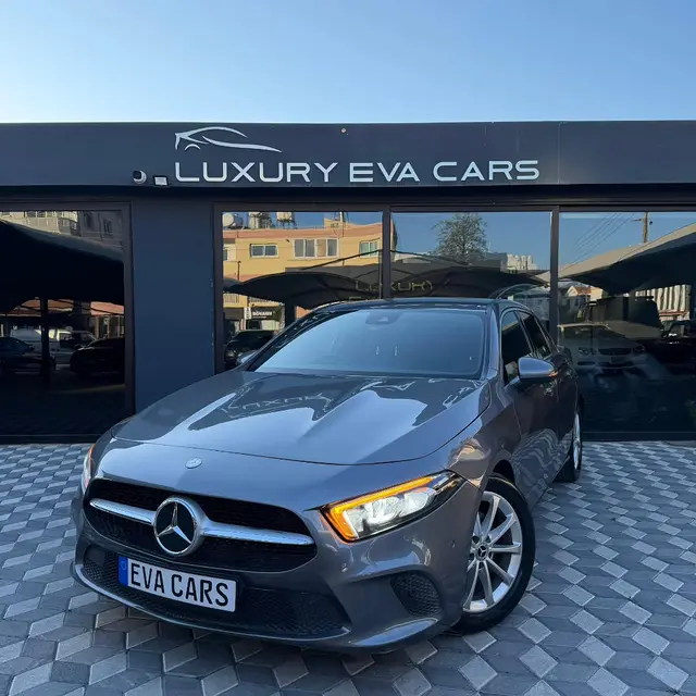 Mercedes-Benz A 200 AMG Line