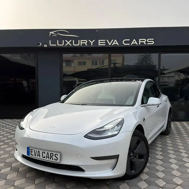 Tesla Model 3 Long Range