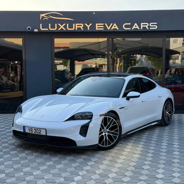 Porsche Taycan 4S
