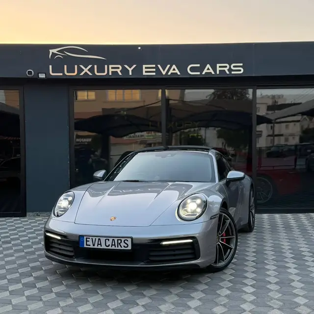 Porsche 911 Carrera 4S