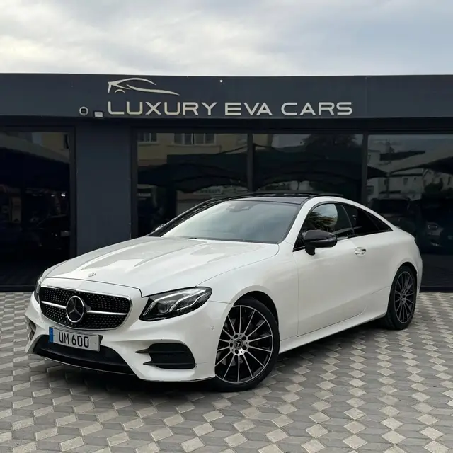 Mercedes-Benz E 220 d AMG Coupé