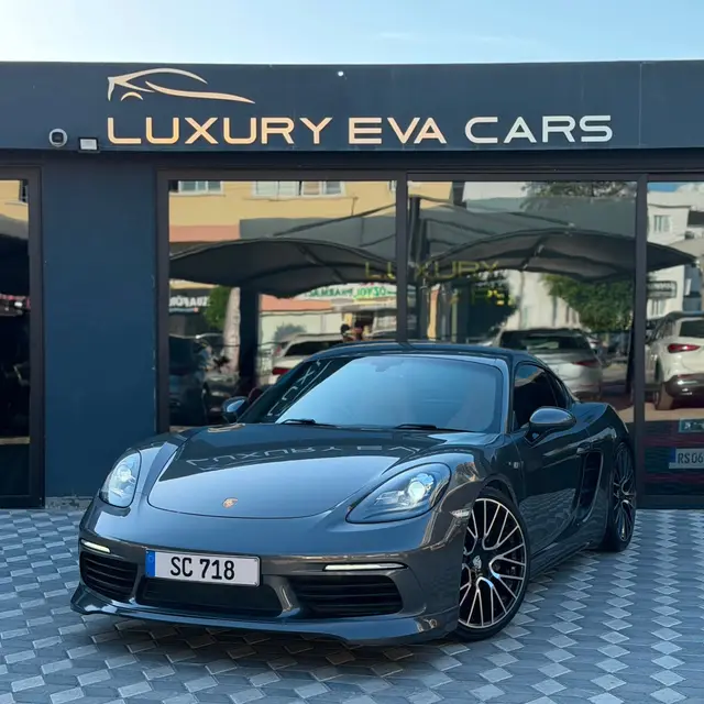 Porsche 718 Cayman
